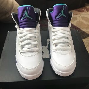 Jordan Retro Grape